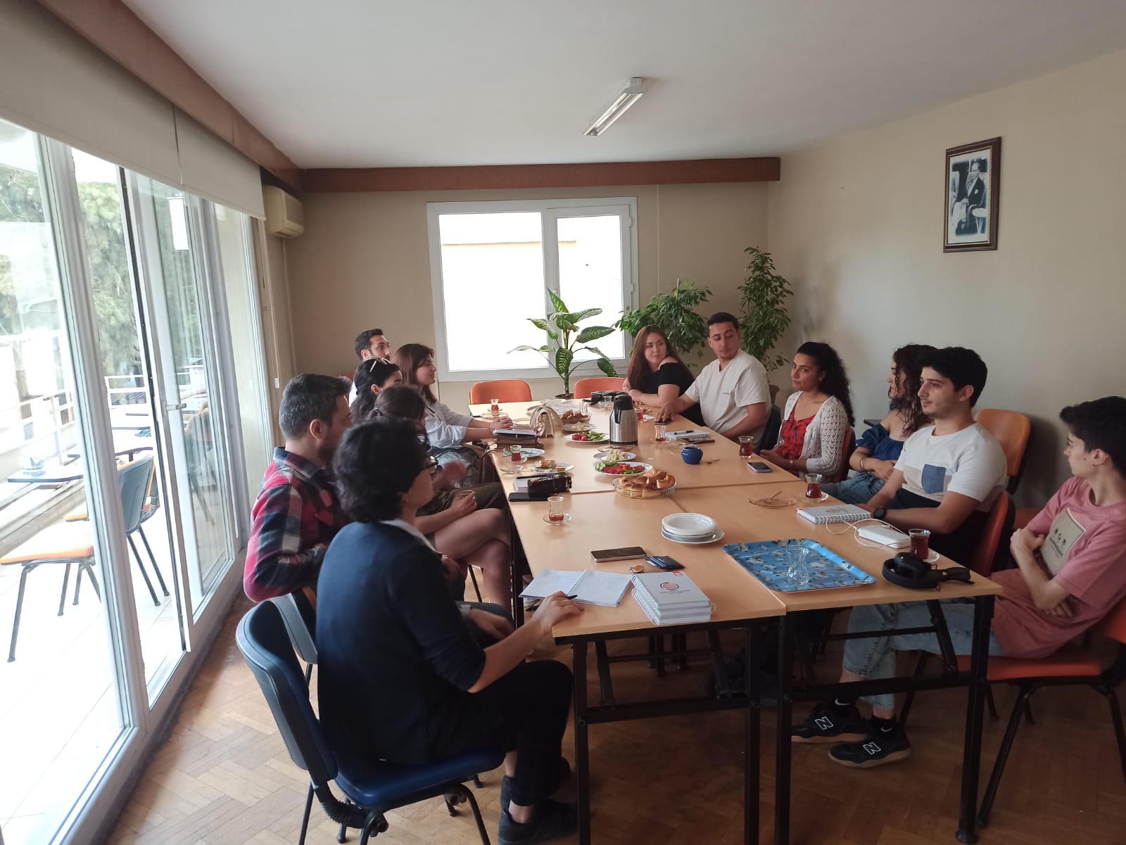 ÖĞRENCİ KOMİSYONU GELENEKSEL TANIŞMA ÇAYI ETKİNLİĞİMİZİ GERÇEKLEŞTİRDİK. 