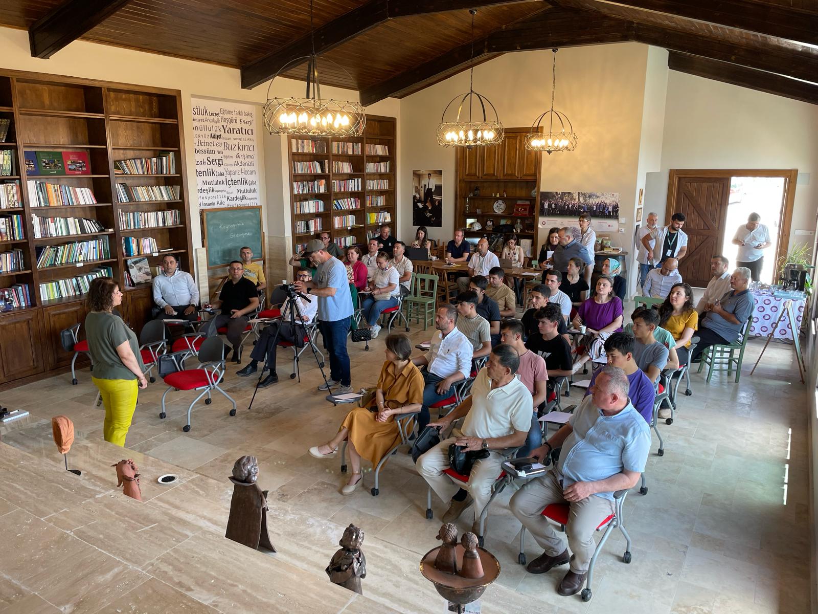 KAYNAĞIMIZ GELECEĞİMİZ SEMİNERİ’NE KATILDIK!