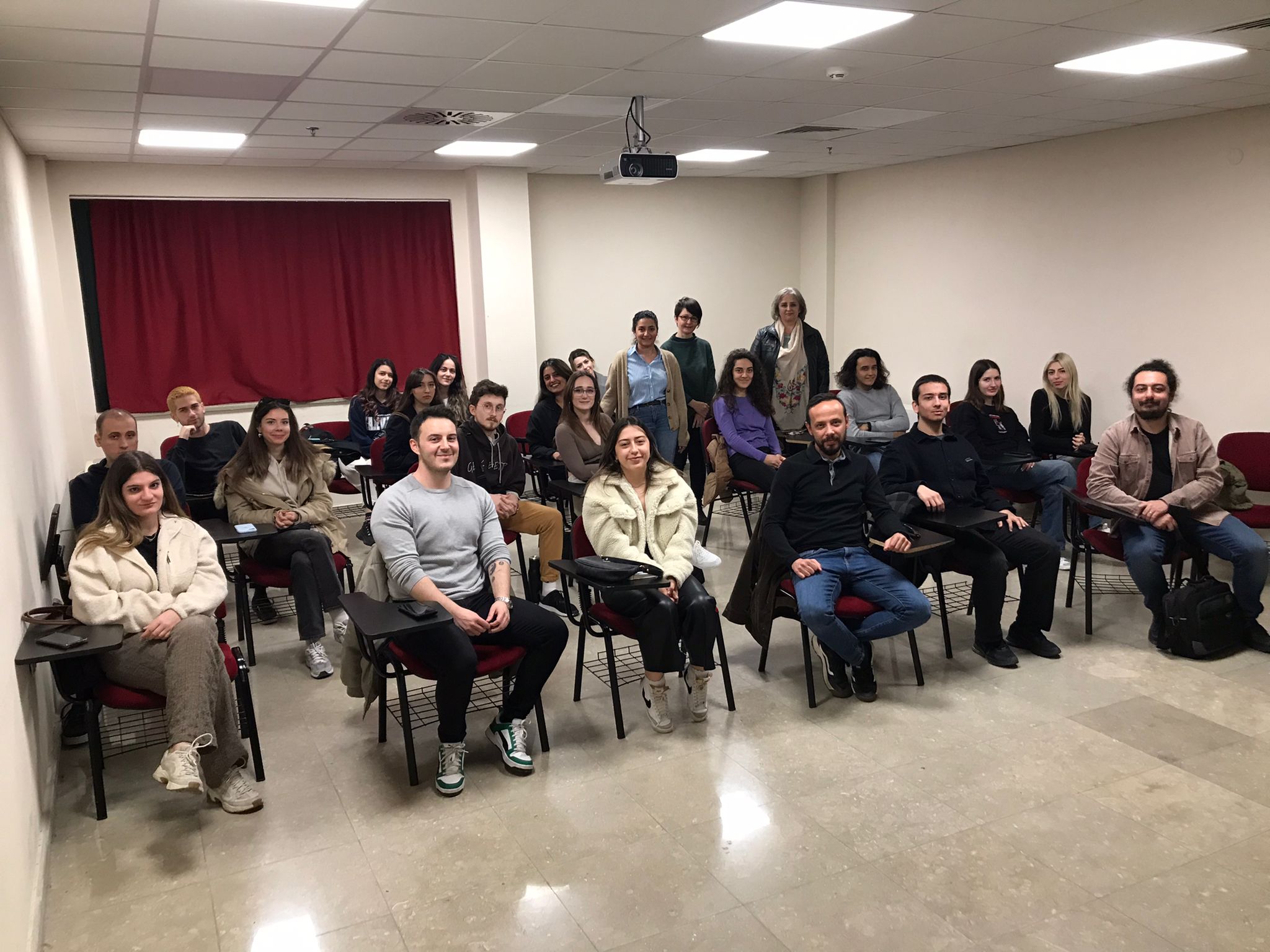 İYTE ÇEVRE MÜHENDİSLİĞİ BÖLÜMÜNDE ÖĞRENCİLERİMİZLE BİR ARAYA GELDİK!