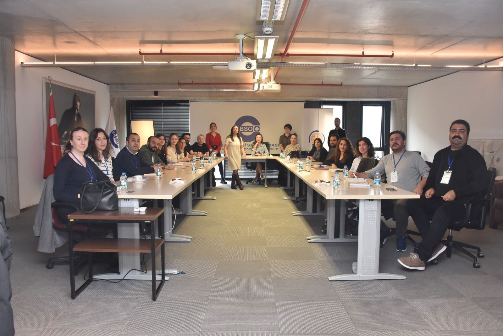 ŞUBEMİZ VE EGE BÖLGESİ SANAYİ ODASI İLE İŞ BİRLİĞİNDE KURUMSAL KARBON AYAK İZİ EĞİTİMİNİ GERÇEKLEŞTİRDİK.