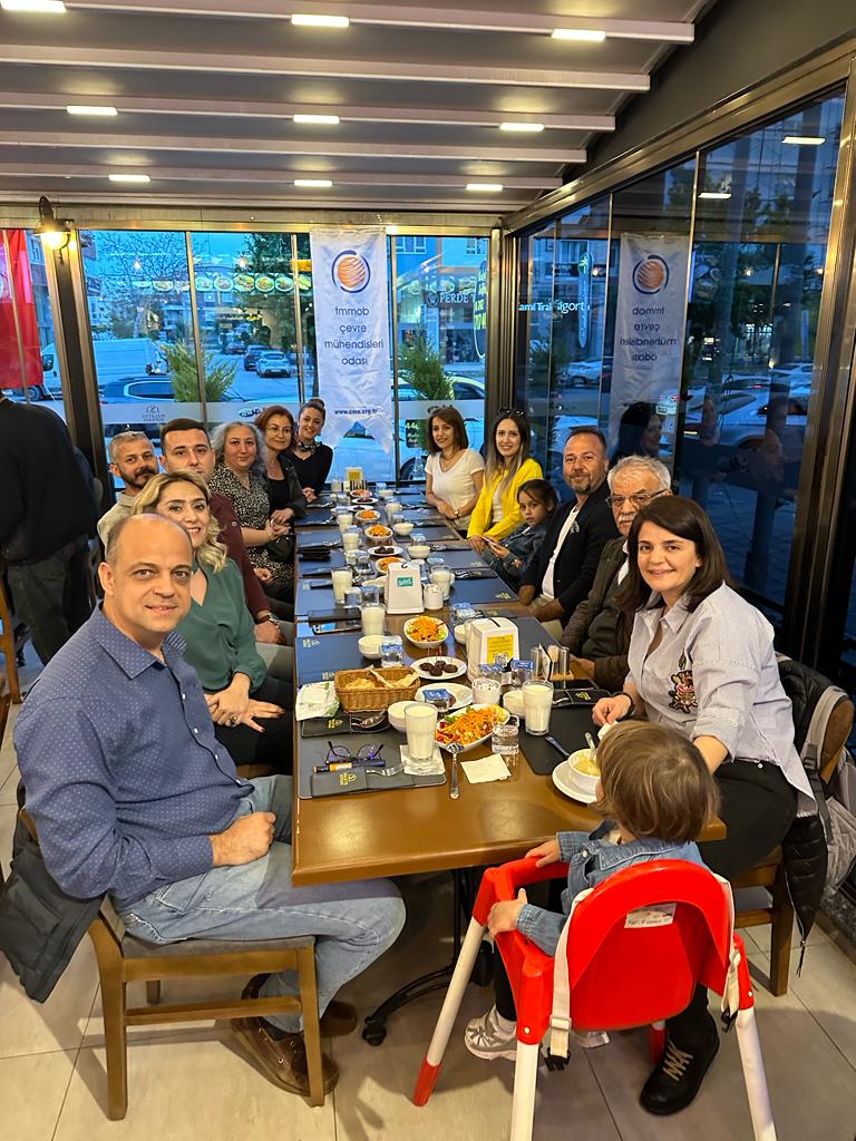 ÜYELERİMİZ İLE İFTAR YEMEĞİNDE BULUŞTUK