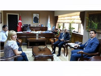 MÜSTEŞAR PROF.DR. LÜTFİ AKÇA’YI MAKAMINDA ZİYARET ETTİK