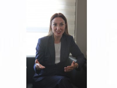 AYLİN NAZLIAKA`DAN ODAMIZA ZİYARET