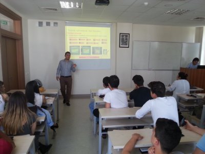 ÇEVRE MÜHENDİSLİĞİ ÖĞRENCİLERİNE TURİSTİK İŞLETMELERDE ÇEVRE YÖNETİMİ EĞİTİMİ 