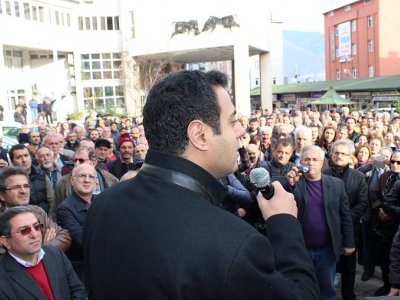HALKIN ÜZERİNDEKİ ÖLÜ TOPRAĞI KALDIRDINIZ