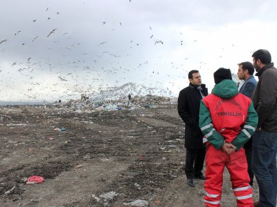 VAN`IN HAVASI, SUYU, TOPRAĞI KİRLENİYOR