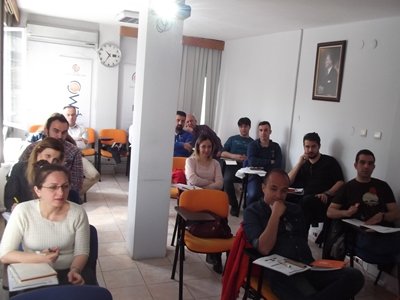 "AB SEVESO II&III DİREKTİFLERİ, BÜYÜK ENDÜSTRİYEL KAZALARIN ÖNLENMESİ VE ETKİLERİNİN AZALTILMASI HAKKINDA YÖNETMELİKSANAYİCİYÜKÜMLÜLÜKLERİ, BİLDİRİM SİSTEMİSEVESO VE BEKRA)KAZA SENARYOLARI, KANTİTATİF RİSK DEĞERLENDİRME METOTLARI" EĞİTİMİNİ GERÇEK