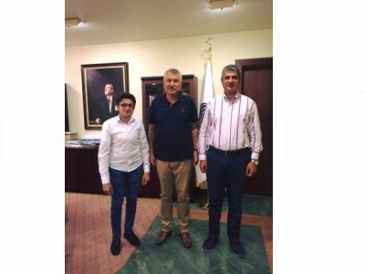 BAŞKANIMIZ SN. KENAN DOĞAN 07.09.2016 TARİHİNDE, SEYHAN BELEDİYE BAŞKANI SN. ZEYDAN KARALAR` I VE MECLİS ÜYESİ SN. ULAŞ ÇETINKAYA` YI MAKAMLARINDA ZİYARET ETTİ. 