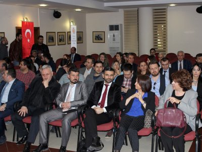 AKADEMİK ÇALIŞMALARI ÇOK ÖNEMSİYORUZ