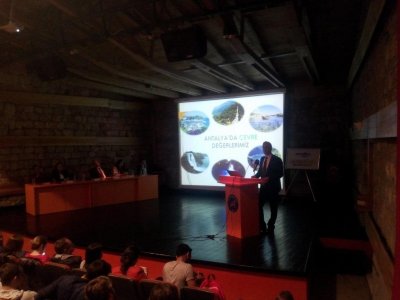 ŞUBE BAŞKANIMIZ "ANTALYANIN ÇEVRE BİLEŞENLERİ: HAVA, SU, TOPRAK" İSİMLİ PANELE KONUŞMACI OLARAK KATILDI