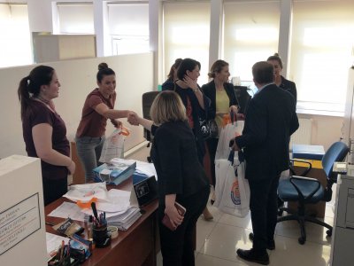 "8 MART DÜNYA EMEKÇİ KADINLAR GÜNÜ"NDE 
T.C. ANKARA VALİLİĞİ ÇEVRE VE ŞEHİRCİLİK İL MÜDÜRLÜĞÜ 
KADIN PERSONELLERİNİ ZİYARET ETTİK
