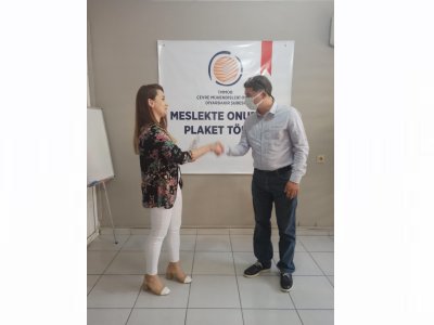 19.09.2021 TARİHİNDE TMMOB ÇEVRE MÜHENDİSLERİ ODASI DİYARBAKIR ŞUBESİ OLARAK `MESLEKTE ONUR YILI PLAKET TÖRENİ` GERÇEKLEŞTİRDİK.