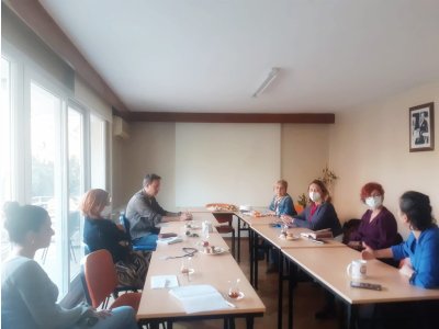 TMMOB İZMİR İL KOORDİNASYON KURULU KADIN ÇALIŞMA GRUBU ŞUBEMİZİ ZİYARET ETTİ.