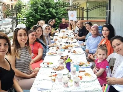 ÜYELERİMİZLE KAHVALTIDA BULUŞTUK